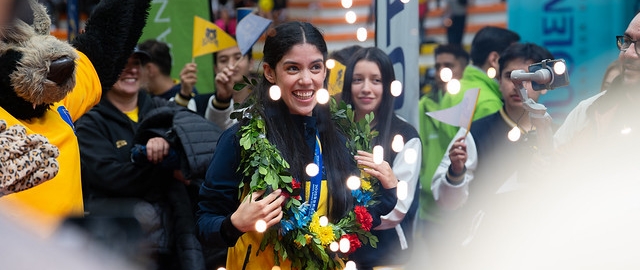 ¡Bienvenida Campeona! Fernanda Moncada, estudiante de la UTPL. ¡Bienvenida Campeona! Fernanda Moncada, estudiante de la UTPL.