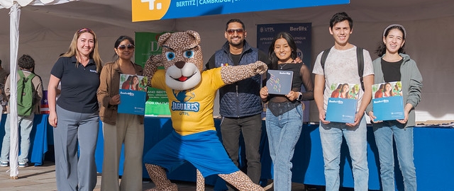Feria Académica 2025 "Transforma tu Vida Universitaria"