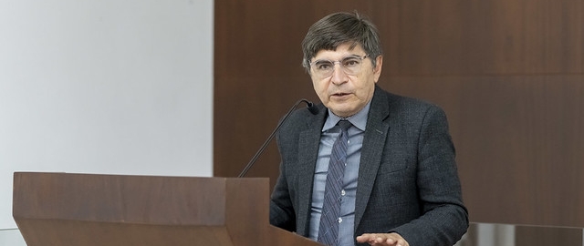 Diálogos Éticos: El ejercicio de la abogacía entre la defensa de los derechos y el compromiso con la verdad Diálogos Éticos: El ejercicio de la abogacía entre la defensa de los derechos y el compromiso con la verdad