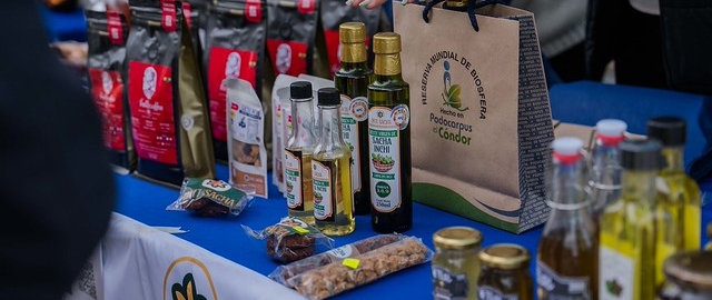 La Cátedra UNESCO de Desarrollo Sostenible UTPL comparte los resultados del proyecto “Marca de Certificación para las Reservas de Biósfera Amazónicas del Ecuador”. La Cátedra UNESCO de Desarrollo Sostenible UTPL comparte los resultados del proyecto “Marca de Certificación para las Reservas de Biósfera Amazónicas del Ecuador”.