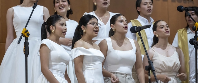 I Festival de Villancicos en inglés "Bells & Voices" I Festival de Villancicos en inglés "Bells & Voices"