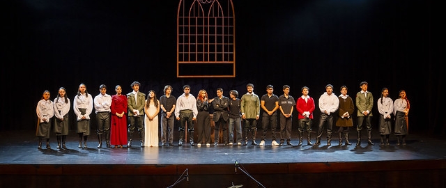 La Compañía de Teatro UTPL conmemoró sus 20 años de trayectoria artística con el estreno de la obra Otelo