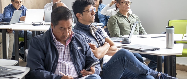 Curso de formación docente "IA para la producción de recursos educativos"