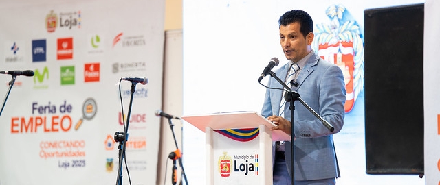Feria de Empleo Conectando Oportunidades 2025