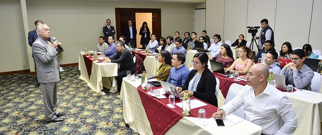 Primer taller intensivo para el desarrollo de patentes Primer taller intensivo para el desarrollo de patentes