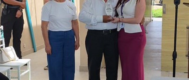 UTPL recibe reconocimiento del IEPS por su apoyo a la Economía Popular y Solidaria UTPL recibe reconocimiento del IEPS por su apoyo a la Economía Popular y Solidaria