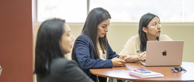 Presentación de resultados del proyecto de investigación UTPL “Emprendimientos Turísticos en Ecuador” Presentación de resultados del proyecto de investigación UTPL “Emprendimientos Turísticos en Ecuador”
