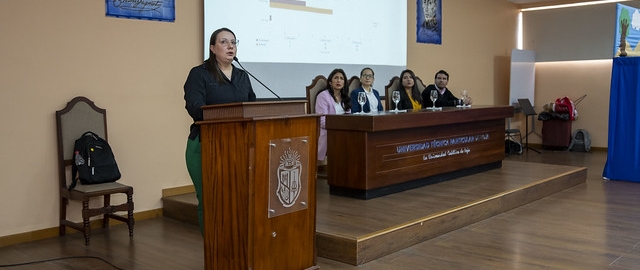 “Programa Lúdico-Terapéutico Basado en Títeres”