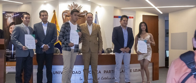 Clausura de Clubes de Comunicación