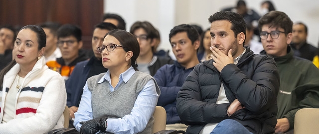 Café Científico Transformación digital aplicada a la Industria Café Científico Transformación digital aplicada a la Industria