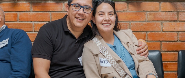 Renovando el amor: encuentro de parejas y matrimonios Renovando el amor: encuentro de parejas y matrimonios