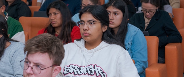 Seminario: Eutanasia, muerte digna y cuidados paliativos Seminario: Eutanasia, muerte digna y cuidados paliativos