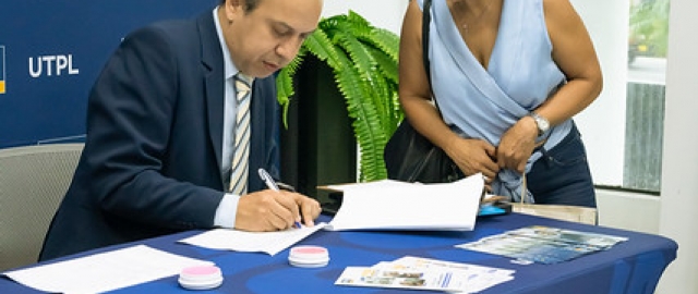Impacto + UTPL en Guayaquil: Conectando con el territorio y el futuro sostenible Impacto + UTPL en Guayaquil: Conectando con el territorio y el futuro sostenible
