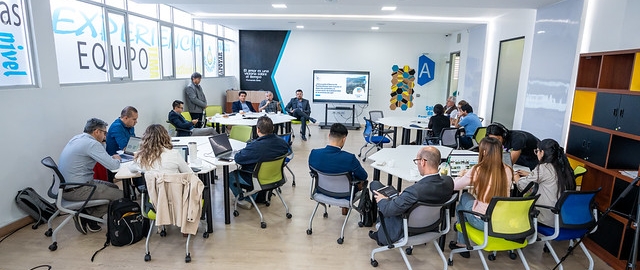 Café Científico UTPL: diálogo por el Bosque Seco y el desarrollo sostenible Café Científico UTPL: diálogo por el Bosque Seco y el desarrollo sostenible
