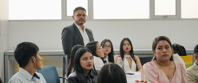 Gestión eficiente de inventarios: Un enfoque de auditoría para la Empresa Gráficas Santiago Gestión eficiente de inventarios: Un enfoque de auditoría para la Empresa Gráficas Santiago