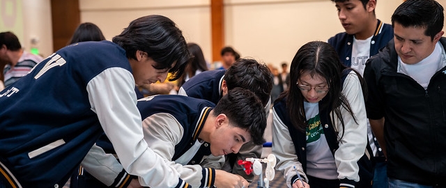 FIRST LEGO en el Innova Fest UTPL