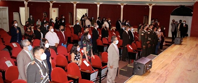 Carrera de Comunicación recibe reconocimiento del Gremio Periodístico UNP Carrera de Comunicación recibe reconocimiento del Gremio Periodístico UNP