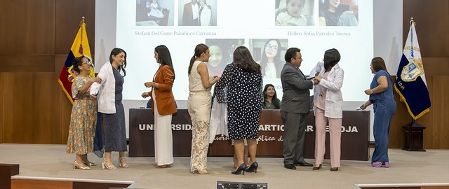 Ceremonia de imposición de mandiles a los estudiantes de 7mo ciclo de la carrera de Psicología Clínica