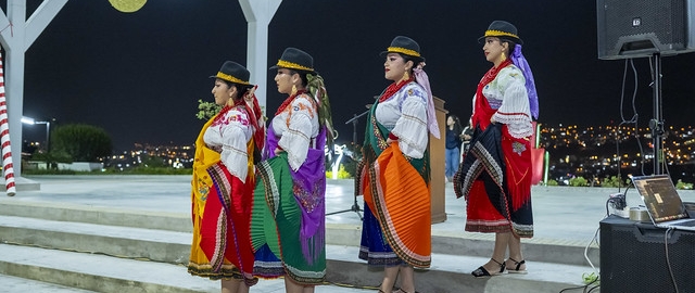 Noches mágicas UTPL 2025