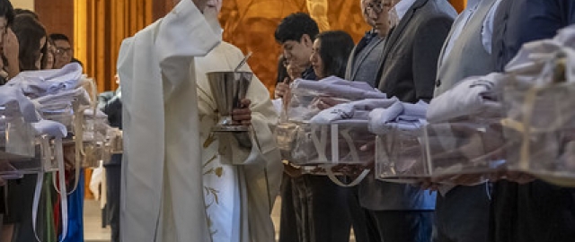 Imposición de mandiles | Carrera de Bioquímica y Farmacia