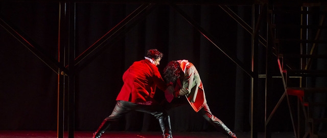 La Compañía de Teatro UTPL conmemoró sus 20 años de trayectoria artística con el estreno de la obra Otelo