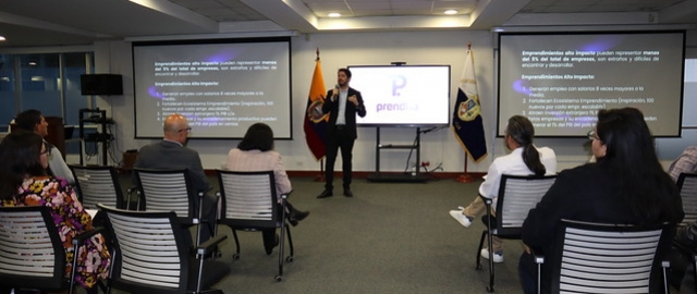 Graduación de 10 emprendimientos del Programa Incubiti de la Incubadora Prendho. Graduación de 10 emprendimientos del Programa Incubiti de la Incubadora Prendho.