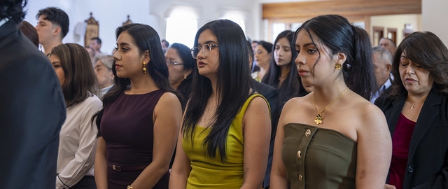 Imposición de Insignias – Carrera de Medicina