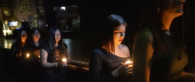 Obra de Teatro “Espejos, una historia casi universal” | Fecha: 12 de junio de 2024 | Lugar: Teatro Bolívar