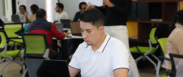 Curso de formación docente "Diseño y aplicación del Aprendizaje Basado en Proyectos en la docencia universitaria" Curso de formación docente "Diseño y aplicación del Aprendizaje Basado en Proyectos en la docencia universitaria"