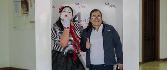 54 años UTPL