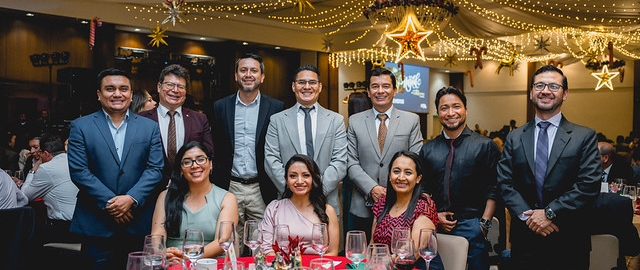 Cenas de navideñas UTPL 2025