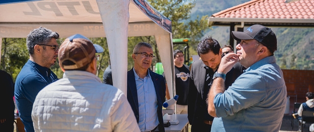 MAGAP entrega embriones bovinos y paquetes tecnológicos a UTPL