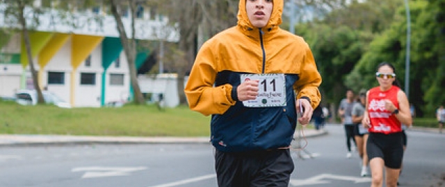 Carrera 5K Pasos Solidarios 2025