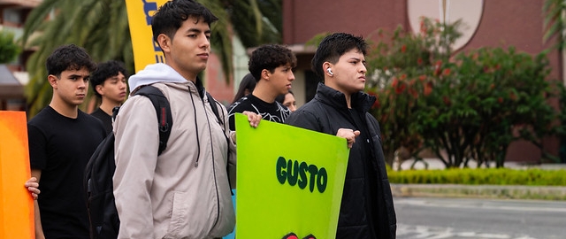 Desfile de Promociones y Ginkana – 25 Años de Medicina UTPL Desfile de Promociones y Ginkana – 25 Años de Medicina UTPL