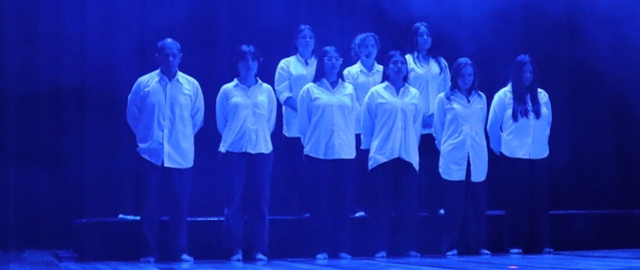 Carrera de Comunicación presentó la obra de teatro "Espejos" Carrera de Comunicación presentó la obra de teatro "Espejos"
