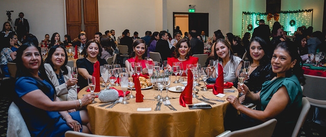 Cenas de navideñas UTPL 2025