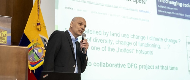 Simposio investigativo ecuatoriano-alemán Simposio investigativo ecuatoriano-alemán