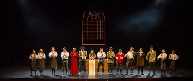 La Compañía de Teatro UTPL conmemoró sus 20 años de trayectoria artística con el estreno de la obra Otelo La Compañía de Teatro UTPL conmemoró sus 20 años de trayectoria artística con el estreno de la obra Otelo