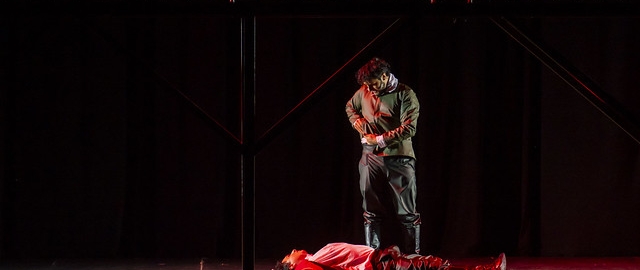 La Compañía de Teatro UTPL conmemoró sus 20 años de trayectoria artística con el estreno de la obra Otelo La Compañía de Teatro UTPL conmemoró sus 20 años de trayectoria artística con el estreno de la obra Otelo