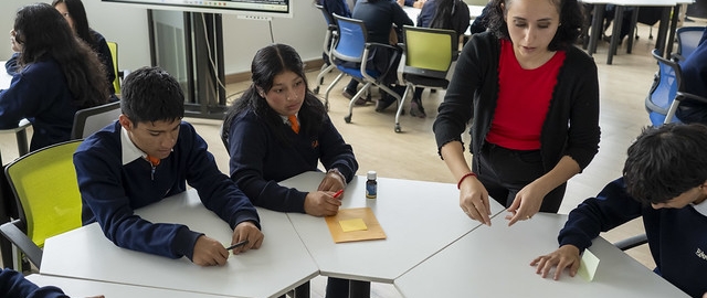 Talleres Académicos de Bioquímica y Farmacia y Geología