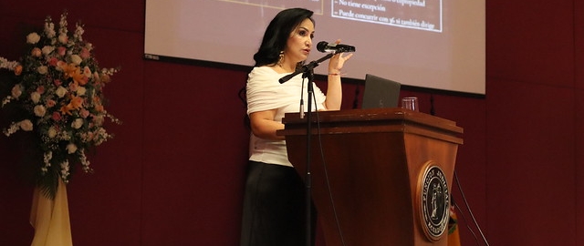 Seminario Jurídico "Manuel Carrión Pinzano" | Reconocimiento a la UTPL por su Aporte Académico en Derecho. Seminario Jurídico "Manuel Carrión Pinzano" | Reconocimiento a la UTPL por su Aporte Académico en Derecho.