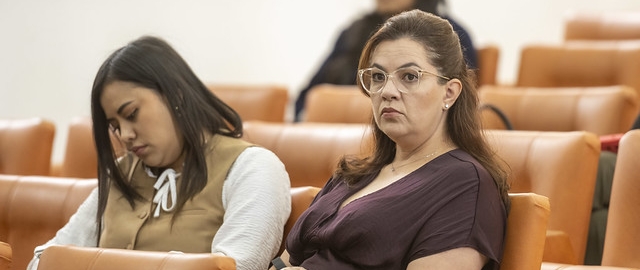 Conversatorio e inauguración de la exposición “Astrónomas” en UTPL