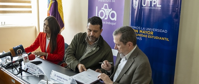 Firma de Convenio Específico de Cooperación Interinstitucional para adjudicación de becas y aplicación de descuentos entre el Gobierno Provincial de Loja y la Universidad Técnica Particular de Loja.