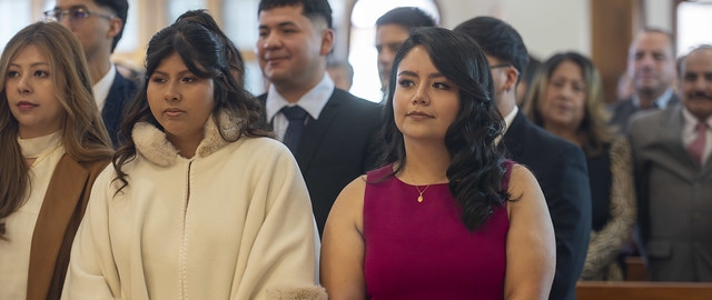 Imposición de mandiles a estudiantes de Fisioterapia