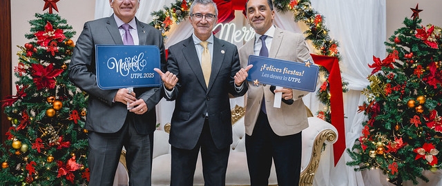 Cenas Navideñas UTPL 2025