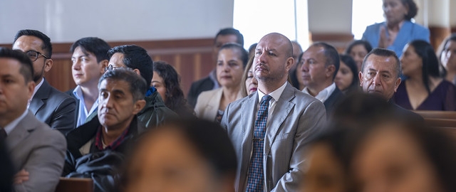 Imposición de Insignias – Carrera de Medicina