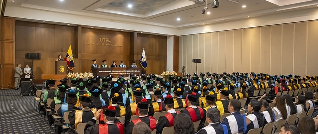 Sesión Solemne Honoris Causa | Dr. Adrián Escudero