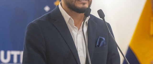 Presentación de la revista digital Política y Políticas, Volumen IV