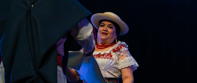 40 años danzando identidad | Jahua Ñan UTPL 40 años danzando identidad | Jahua Ñan UTPL