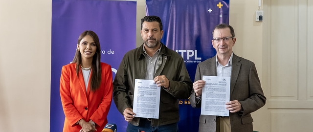 Firma de Convenio Específico de Cooperación Interinstitucional para adjudicación de becas y aplicación de descuentos entre el Gobierno Provincial de Loja y la Universidad Técnica Particular de Loja.